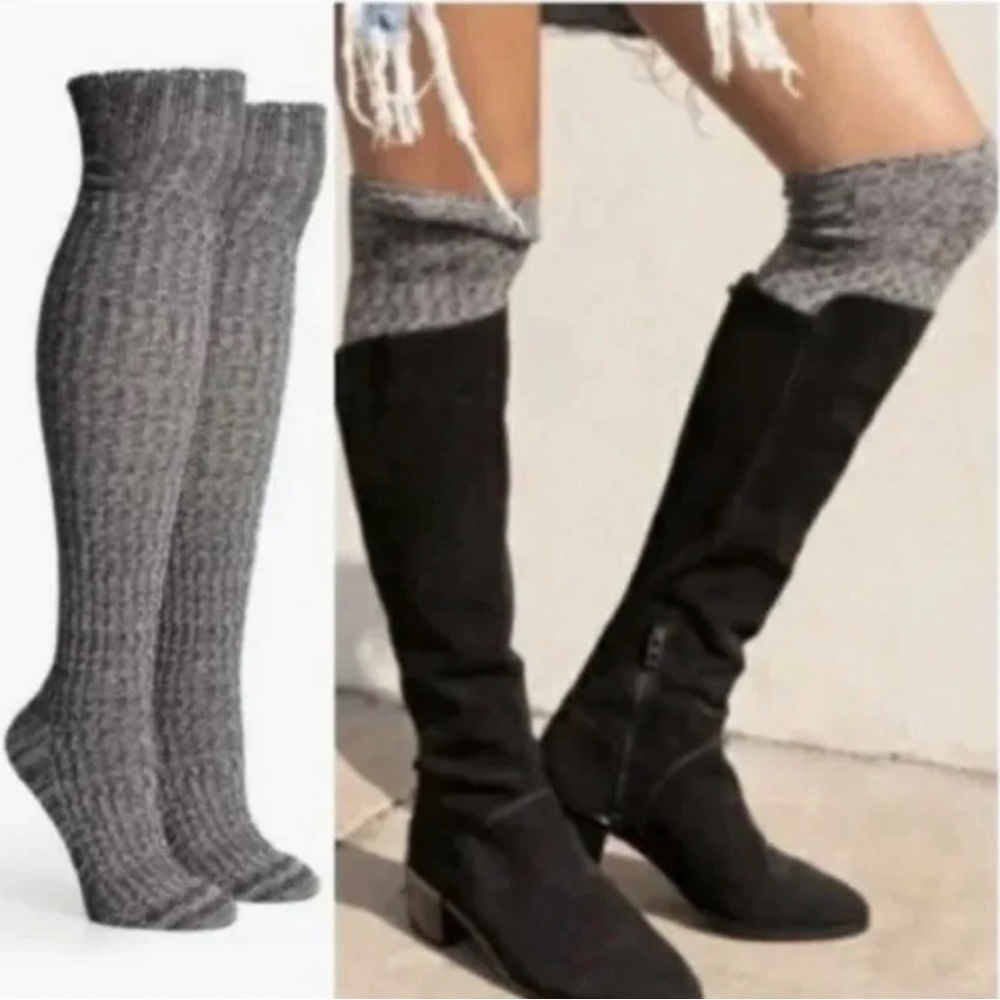 🆕 Richer Poorer Reina Over the Knee Textured Sock  Heather Gray Women’s